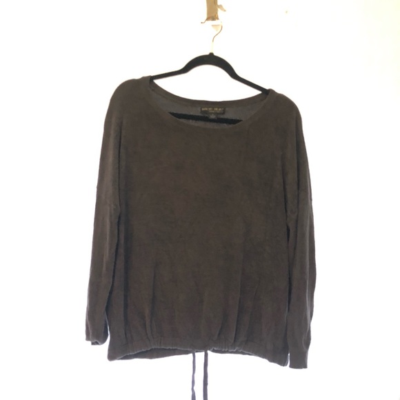 Barefoot dreams cozy chic ultra lite gray pullover sweater size Medium - Picture 3 of 8